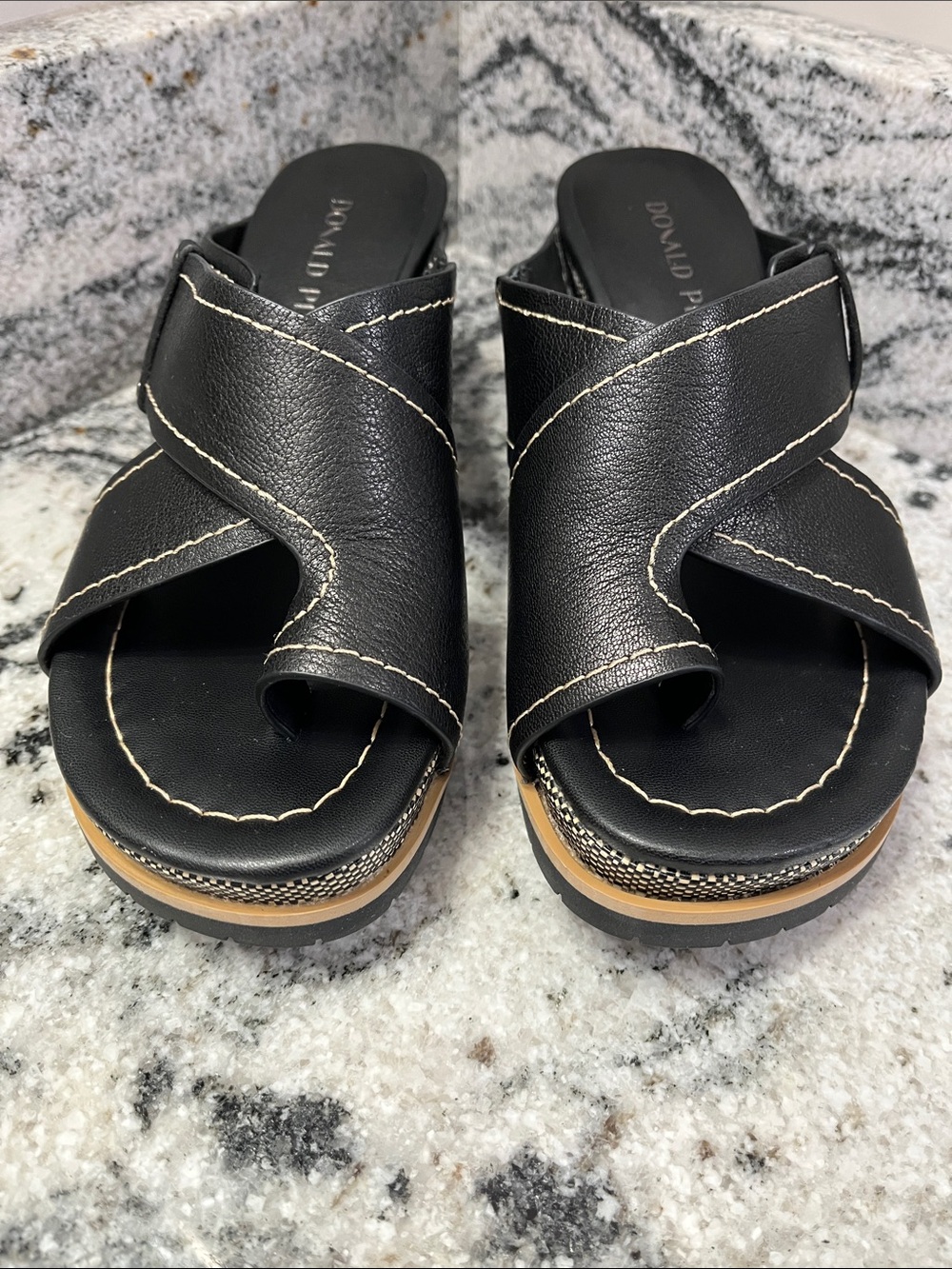 Like New Donald Pliner IRINI Wedge Sandals in Black | Size 7